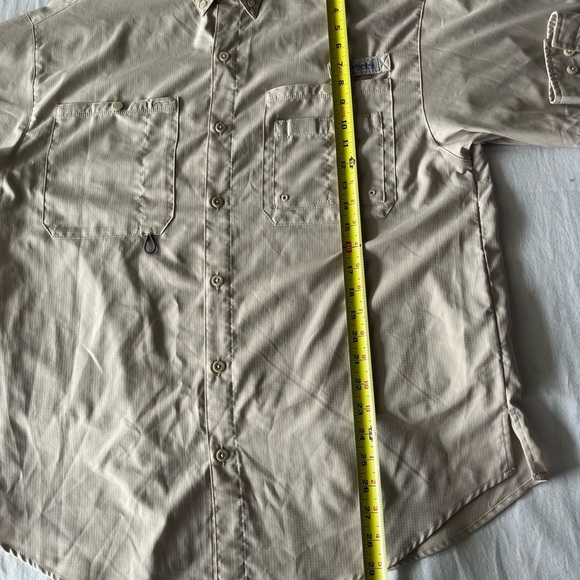 Columbia Tan Lightweight Casual Shirt - Picture 6 of 7